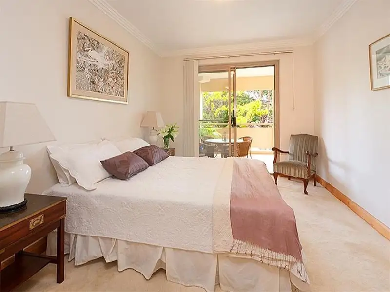 4/34-40 Spencer Street, Rose Bay Sold by Bradfield Badgerfox - image 1