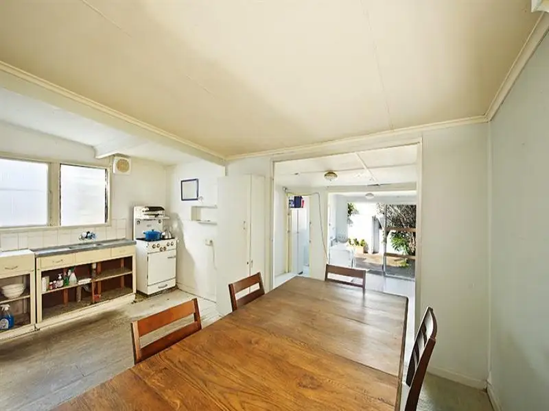 5 Read Street, Bronte Sold by Bradfield Badgerfox - image 1