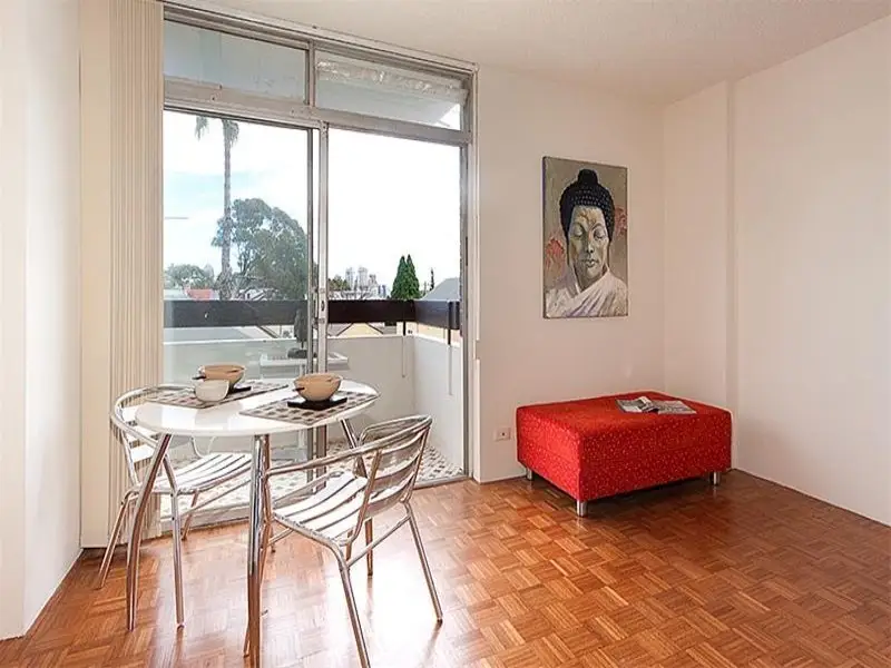 24/237 Underwood Street, Paddington Sold by Bradfield Badgerfox - image 1