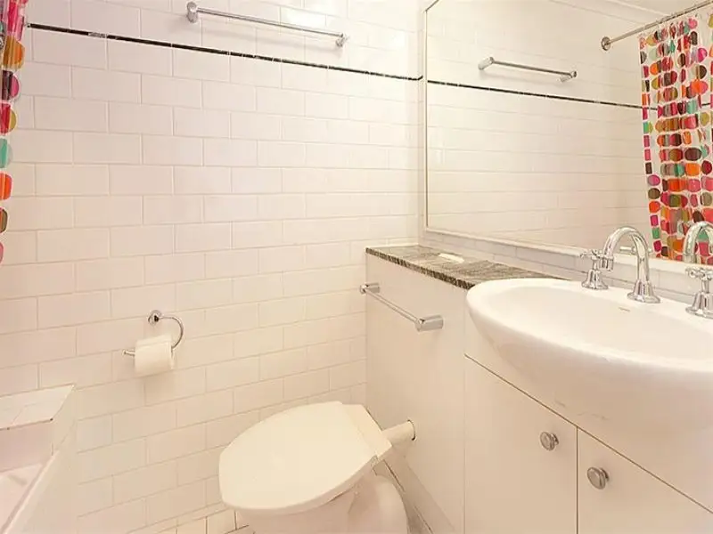 10/13-21 Abercrombie Street, Chippendale Sold by Bradfield Badgerfox - image 1