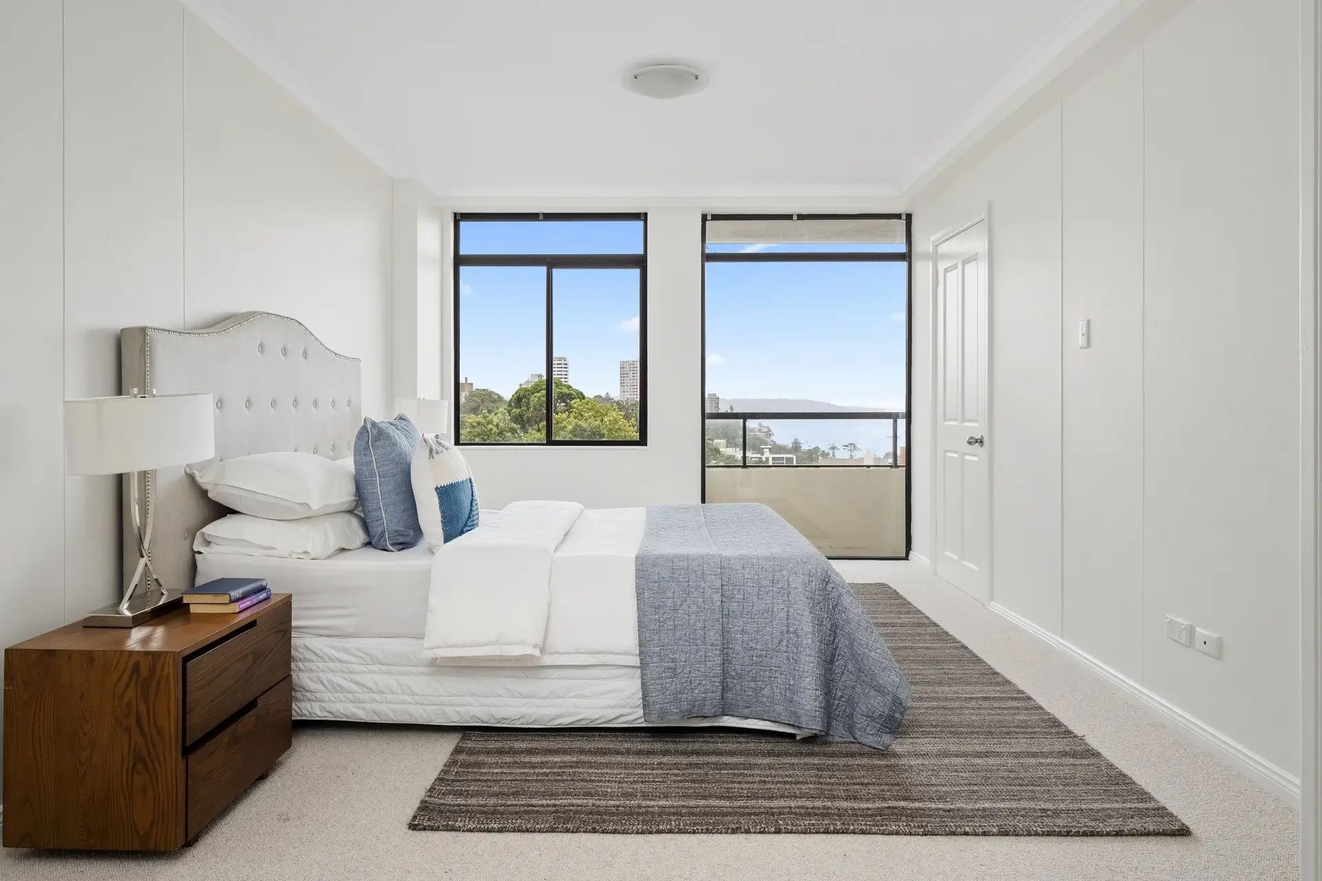 804/170 Ocean Street, Edgecliff Sold by Bradfield Badgerfox - image 1