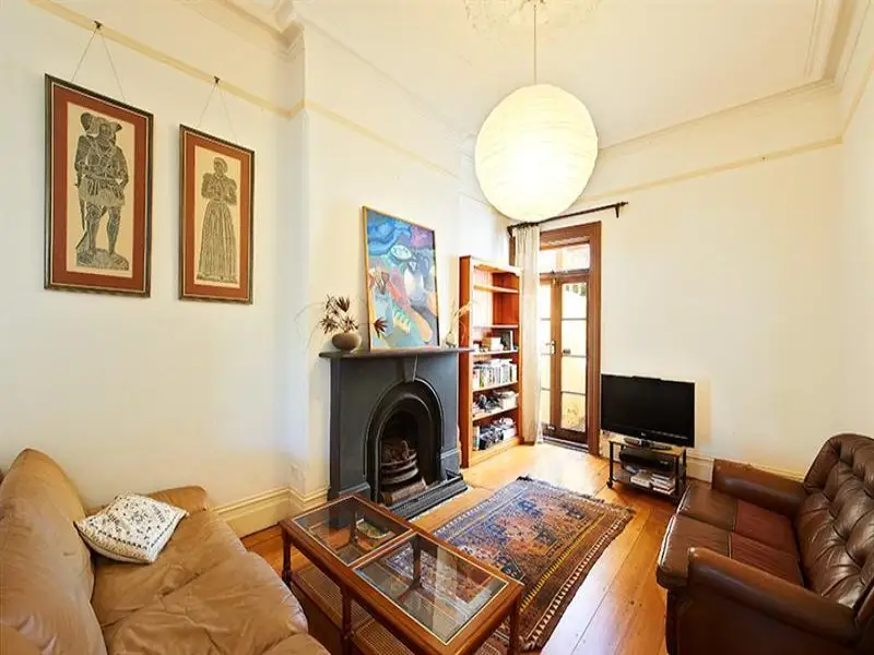 31 Walker Street, McMahons Point Sold by Bradfield Badgerfox - image 1