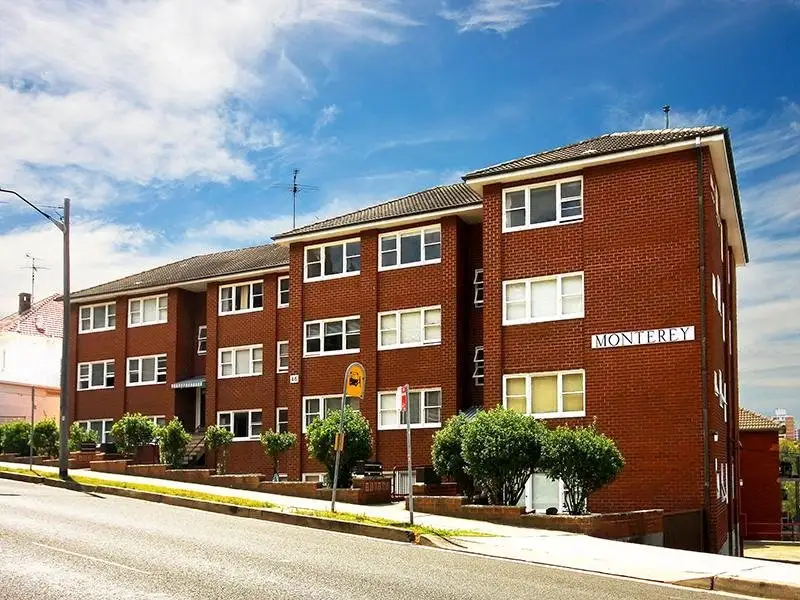 3/46 Coogee Bay Road, Randwick Sold by Bradfield Badgerfox - image 1