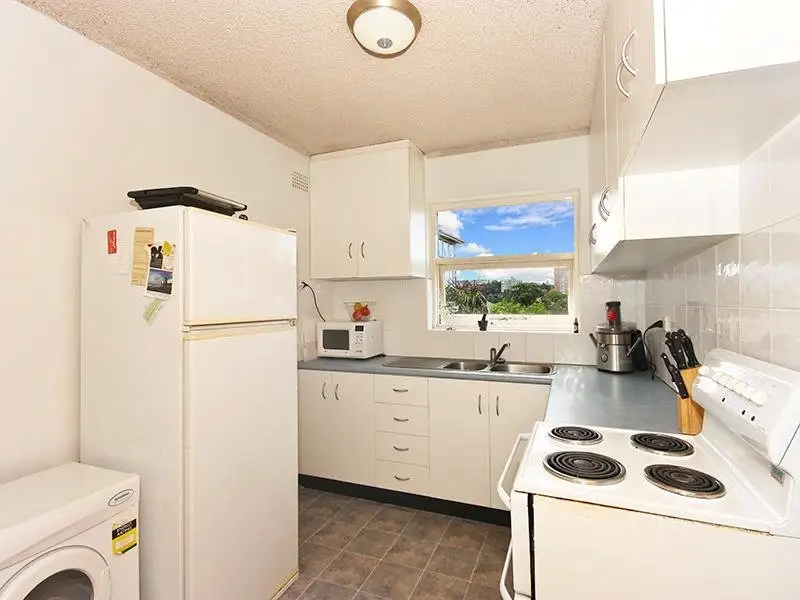 3/46 Coogee Bay Road, Randwick Sold by Bradfield Badgerfox - image 1