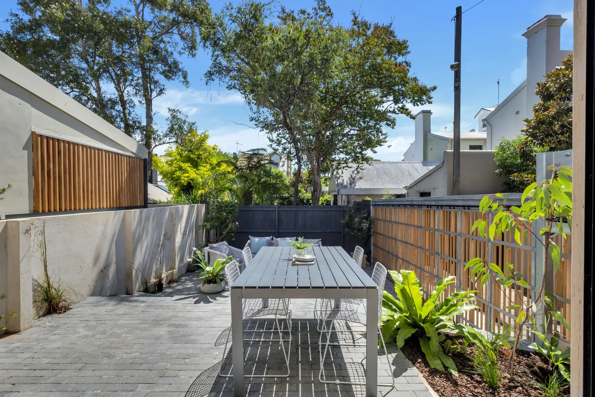 38 George Street, Paddington Sold by Bradfield Badgerfox - image 1