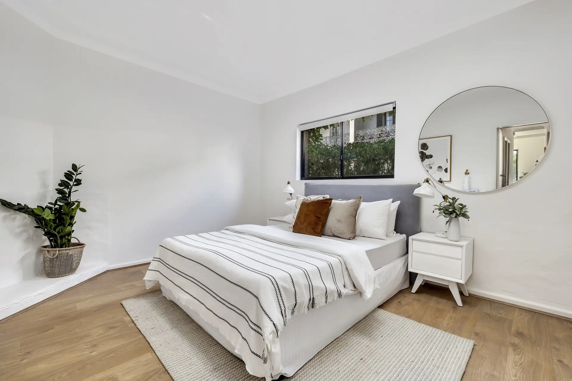 38 George Street, Paddington Sold by Bradfield Badgerfox - image 1