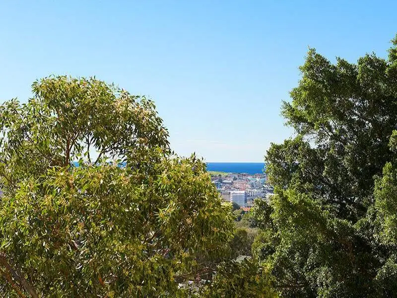 9/2 Ocean Street, Bondi Sold by Bradfield Badgerfox - image 1