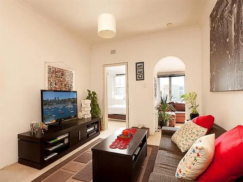 4/8 Royston Street, Darlinghurst Sold by Bradfield Badgerfox - image 1