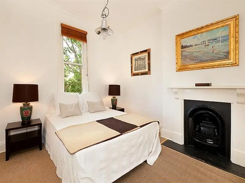 40 Suffolk Street, Paddington Sold by Bradfield Badgerfox - image 1