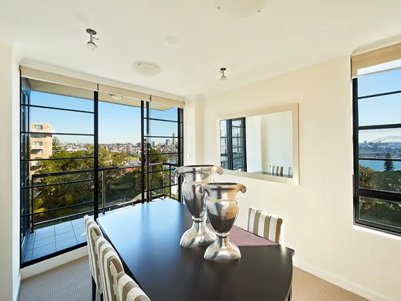22-23 107 Darling Point Road, Darling Point Sold by Bradfield Badgerfox - image 1