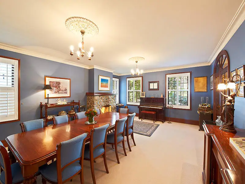 11 Fitzwilliam Road, Vaucluse Sold by Bradfield Badgerfox - image 1