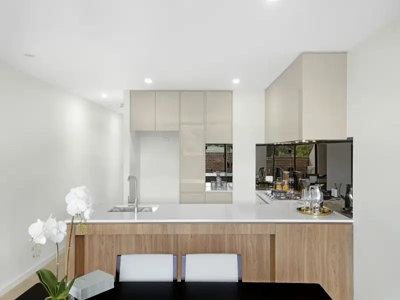 7/27-29 Rosebery Avenue, Rosebery Sold by Bradfield Badgerfox - image 1