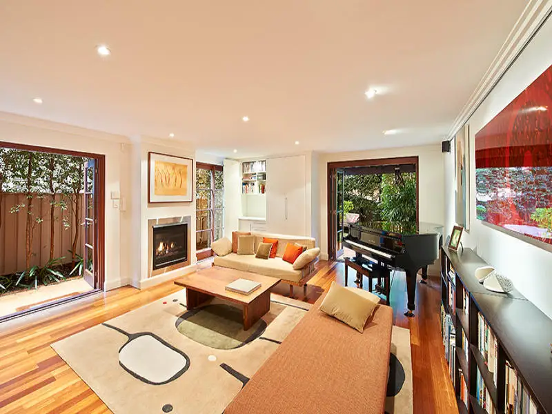 196 Clovelly Road, Clovelly Sold by Bradfield Badgerfox - image 1