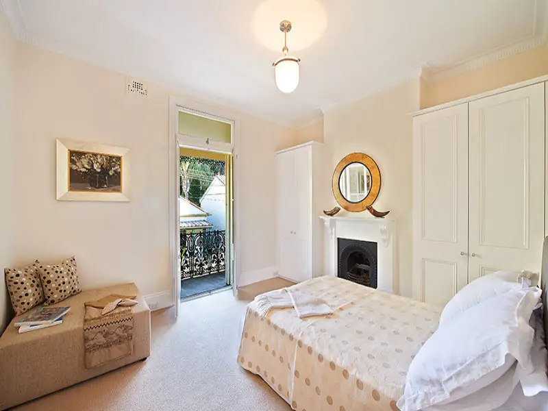 66 Caledonia Street, Paddington Sold by Bradfield Badgerfox - image 1