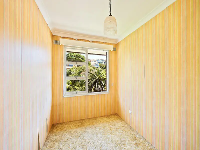 19/36 Pacific Street, Bronte Sold by Bradfield Badgerfox - image 1