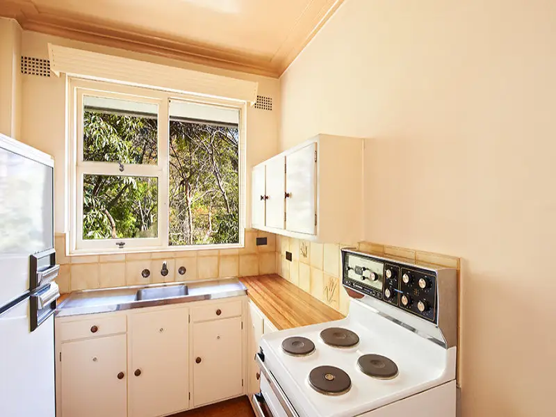 19/36 Pacific Street, Bronte Sold by Bradfield Badgerfox - image 1