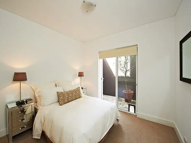 1/9 Gap Road, Watsons Bay Sold by Bradfield Badgerfox - image 1