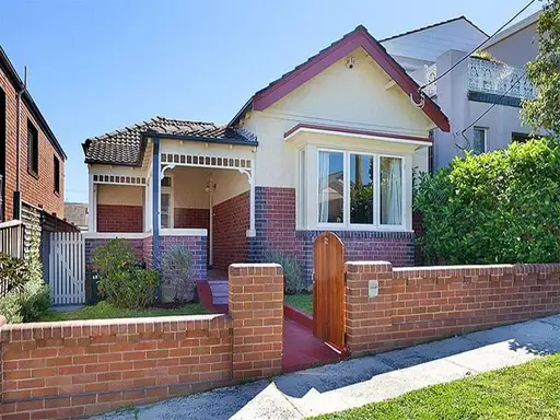 12 Blackwood Avenue, Clovelly Sold by Bradfield Badgerfox