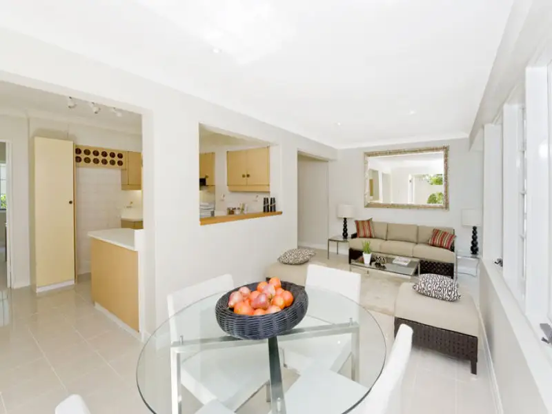 1/8 Wallaroy Crescent, Double Bay Sold by Bradfield Badgerfox - image 1