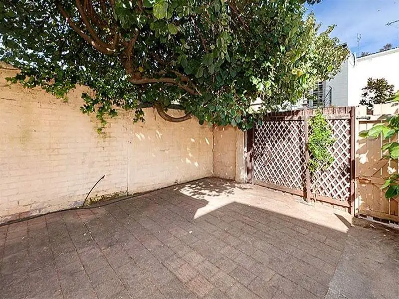 65 Greens Road, Paddington Sold by Bradfield Badgerfox - image 1