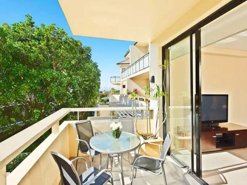 13/197 Birrell Street, Bronte Sold by Bradfield Badgerfox - image 1