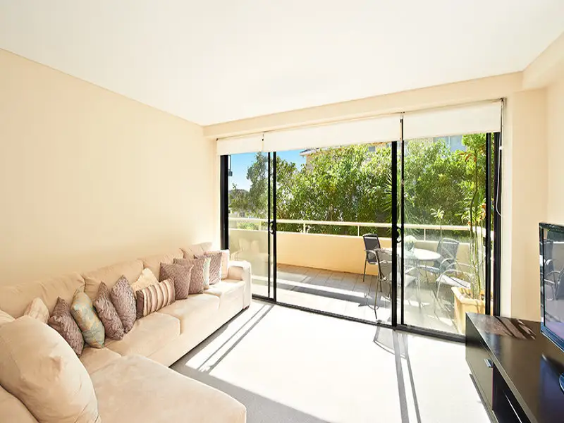 13/197 Birrell Street, Bronte Sold by Bradfield Badgerfox - image 1