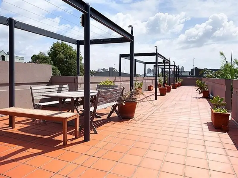 16/84-90 McLachlan Avenue, Rushcutters Bay Sold by Bradfield Badgerfox - image 1
