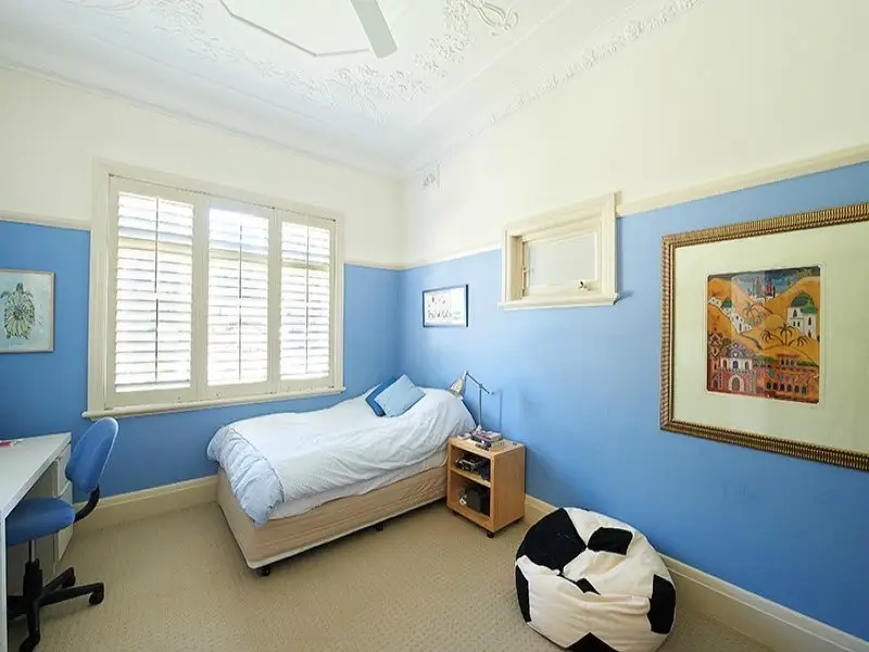 25 Mooramie Avenue, Kensington Sold by Bradfield Badgerfox - image 1