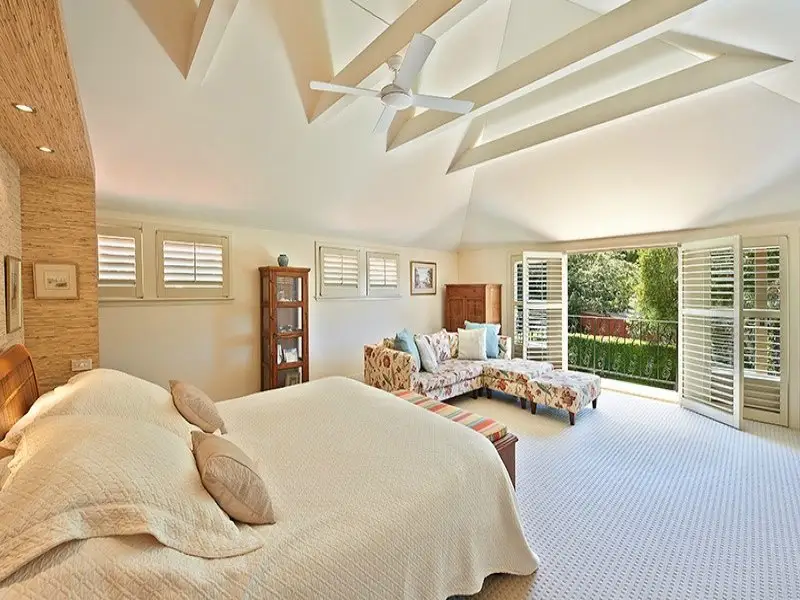 25 Mooramie Avenue, Kensington Sold by Bradfield Badgerfox - image 1