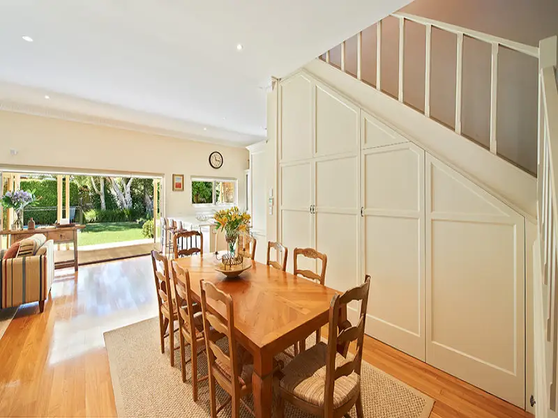 25 Mooramie Avenue, Kensington Sold by Bradfield Badgerfox - image 1