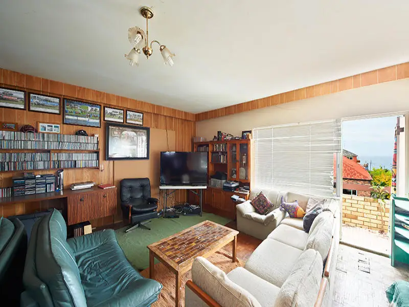 79 Duncan Street, Maroubra Sold by Bradfield Badgerfox - image 1