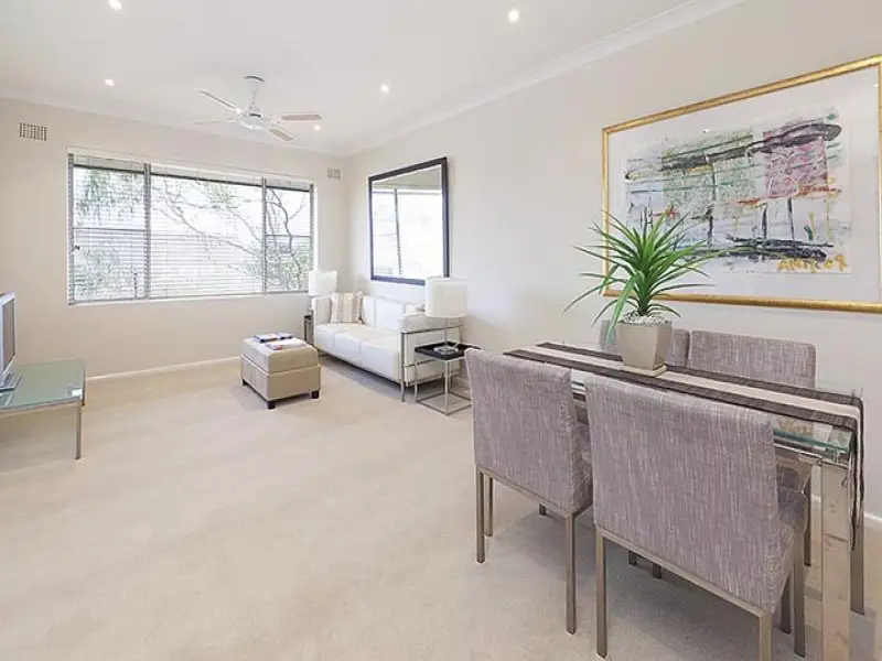 8/33 William Street, Rose Bay Sold by Bradfield Badgerfox - image 1
