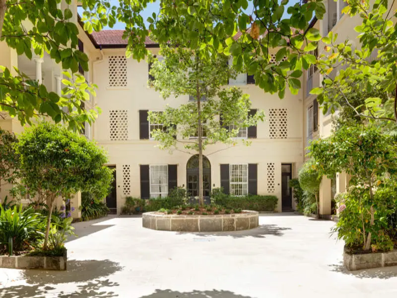 9/3 Rosemont Avenue, Woollahra Sold by Bradfield Badgerfox - image 1