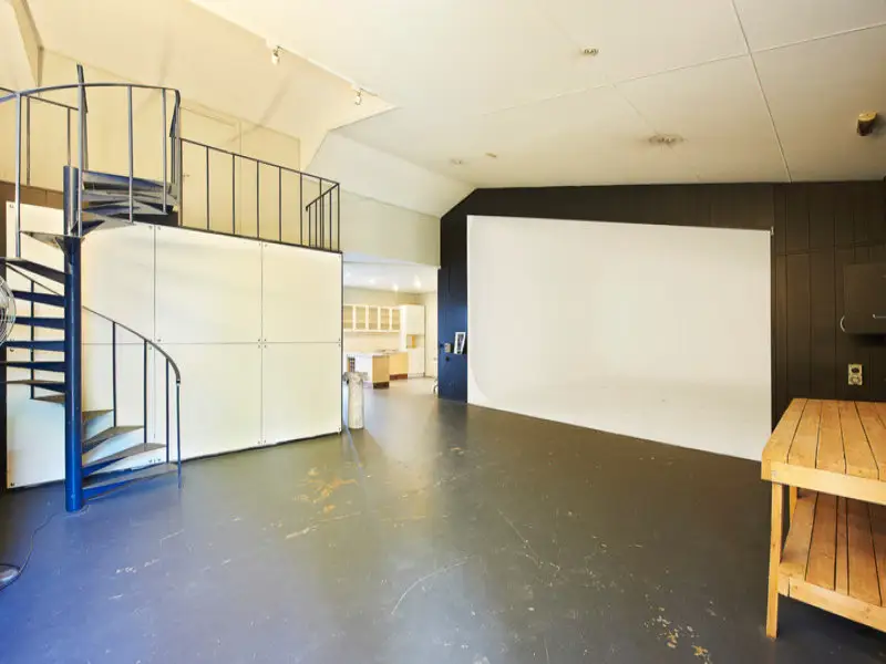 45-47 Dumbarton + 46 Thomas Street, McMahons Point Sold by Bradfield Badgerfox - image 1