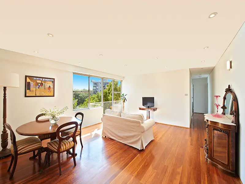 15/105A Darling Point Road, Darling Point Sold by Bradfield Badgerfox - image 1