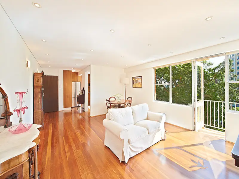 15/105A Darling Point Road, Darling Point Sold by Bradfield Badgerfox - image 1