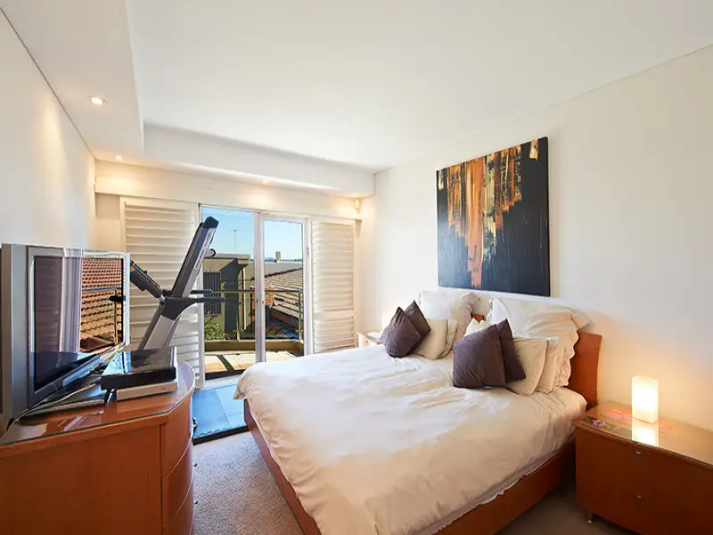 4/9 Gap Road, Vaucluse Sold by Bradfield Badgerfox - image 1