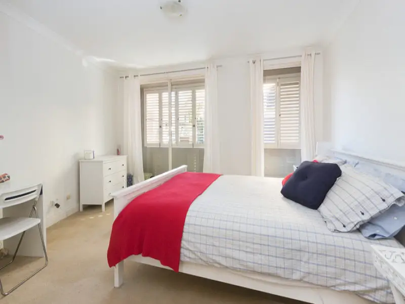 16/21-25 Waratah Street, Rushcutters Bay Sold by Bradfield Badgerfox - image 1