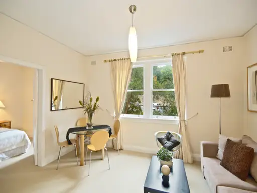 11/2A Darling Point Road, Darling Point Sold by Bradfield Badgerfox