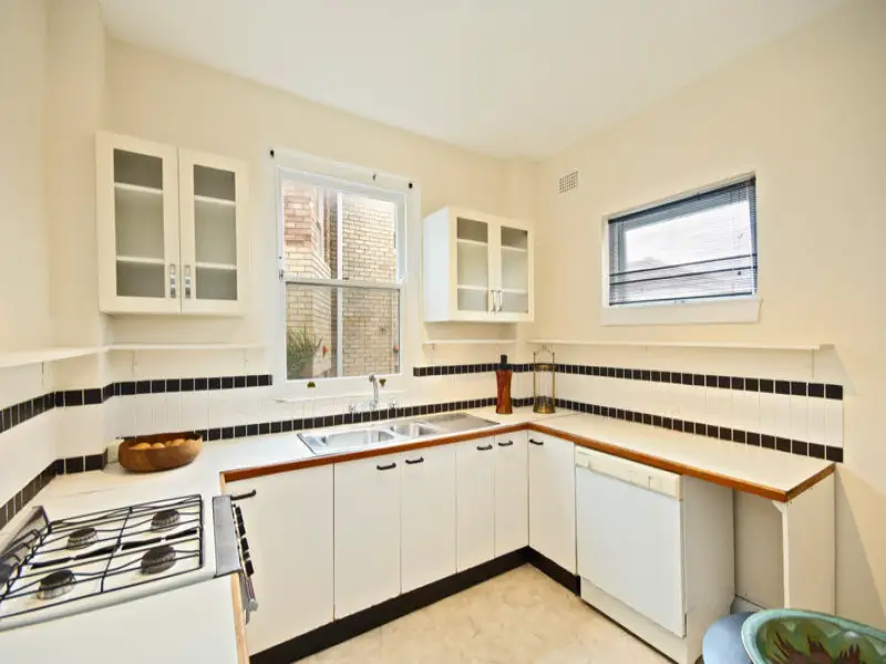 11/2A Darling Point Road, Darling Point Sold by Bradfield Badgerfox - image 1
