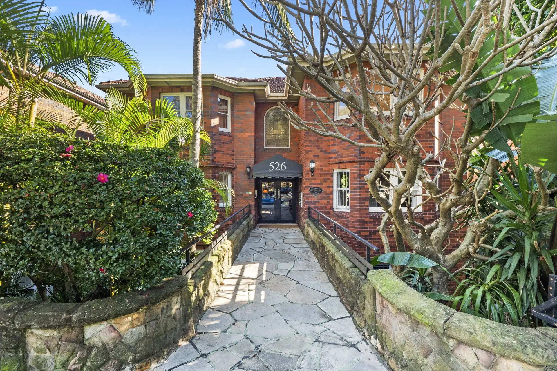 10/526 New South Head Road, Double Bay Sold by Bradfield Badgerfox - image 1