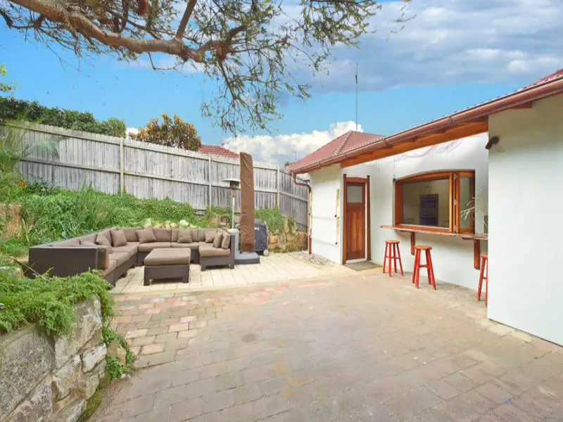 17 Scott Street, Bronte Sold by Bradfield Badgerfox - image 1