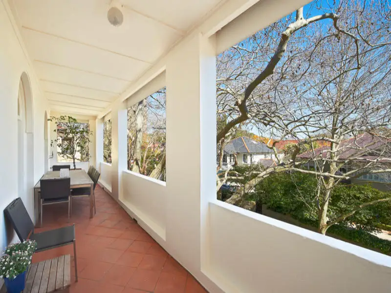 12A/3 Rosemont Avenue, Woollahra Sold by Bradfield Badgerfox - image 1