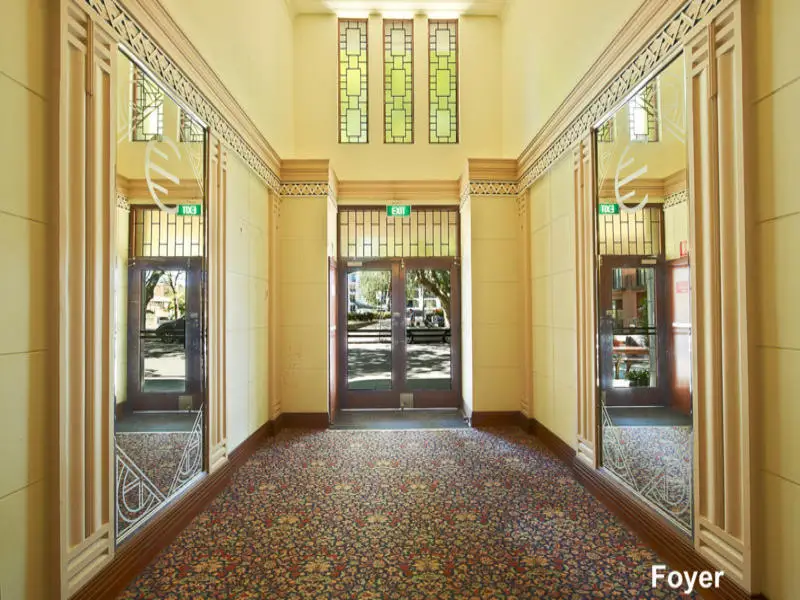 17/117 Macleay Street, Potts Point Sold by Bradfield Badgerfox - image 1