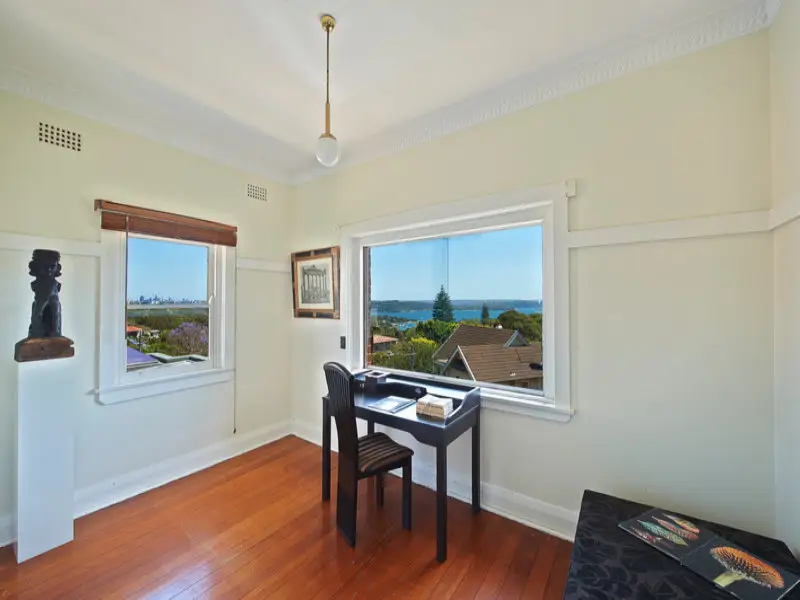 4/28 New South Head Road, Vaucluse Sold by Bradfield Badgerfox - image 1
