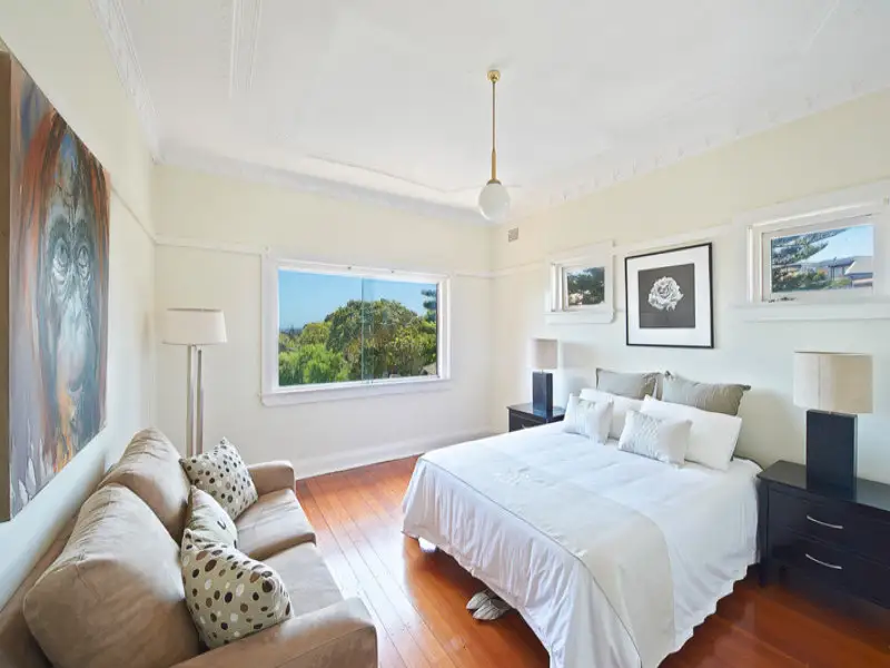 4/28 New South Head Road, Vaucluse Sold by Bradfield Badgerfox - image 1