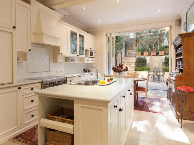 380 Moore Park Road, Paddington Sold by Bradfield Badgerfox - image 1