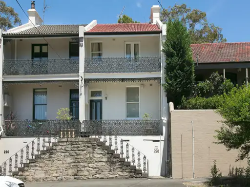 298 Edgecliff Road, Woollahra Sold by Bradfield Badgerfox