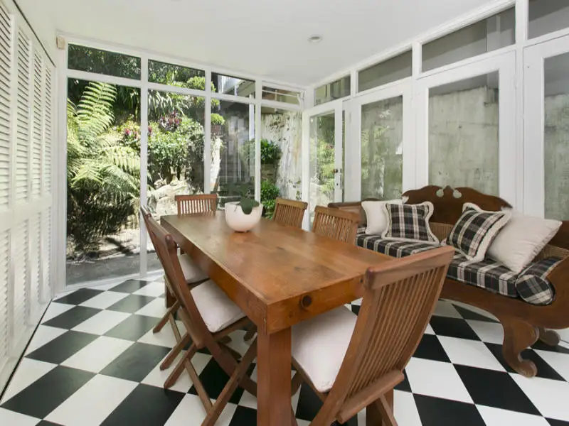 298 Edgecliff Road, Woollahra Sold by Bradfield Badgerfox - image 1