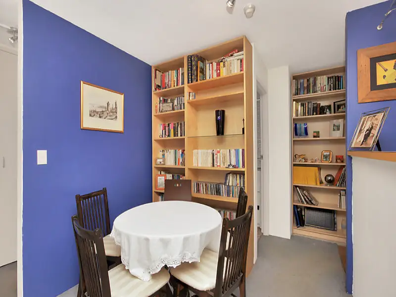 810/160 Goulburn Street, Surry Hills Sold by Bradfield Badgerfox - image 1